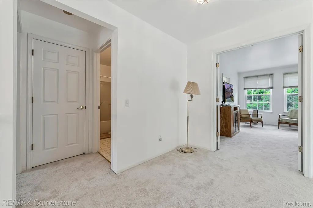 8307 Parkside Drive Westland City MI 48185