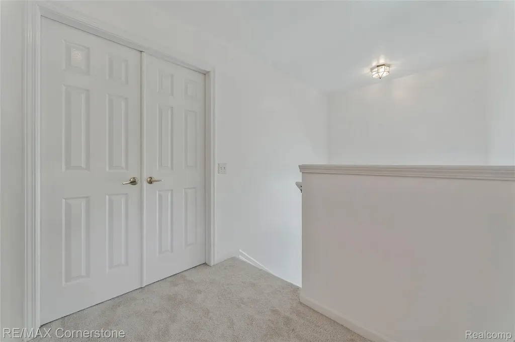 8307 Parkside Drive Westland City MI 48185