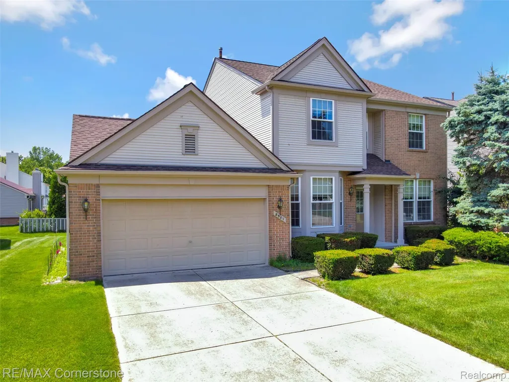 8307 Parkside Drive Westland City MI 48185
