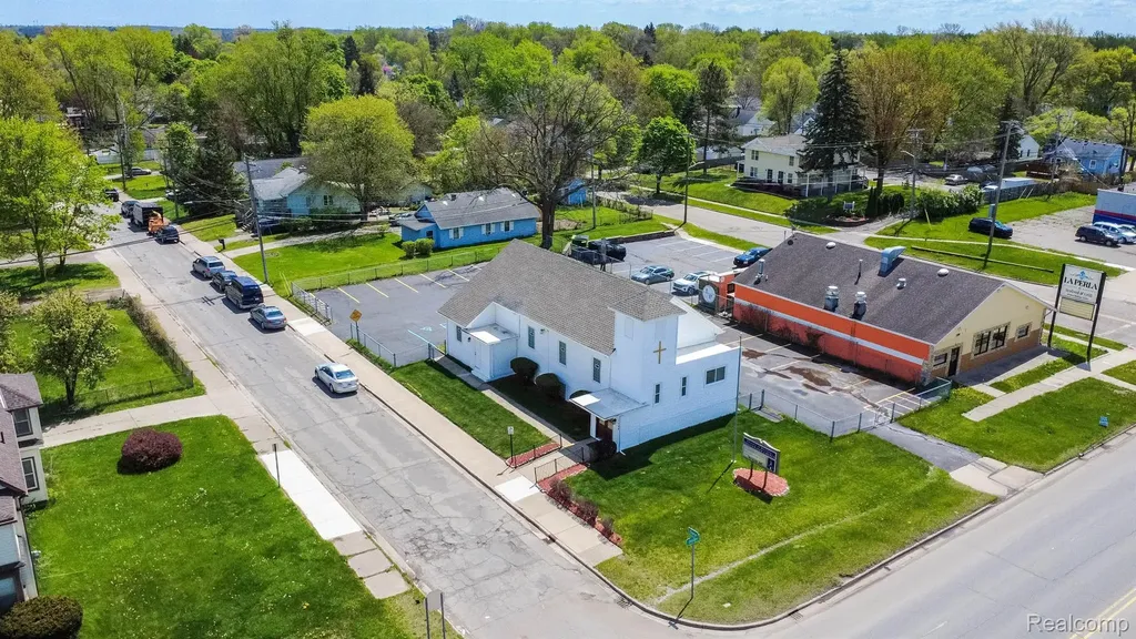 1196 Joslyn Avenue Pontiac City MI 48340