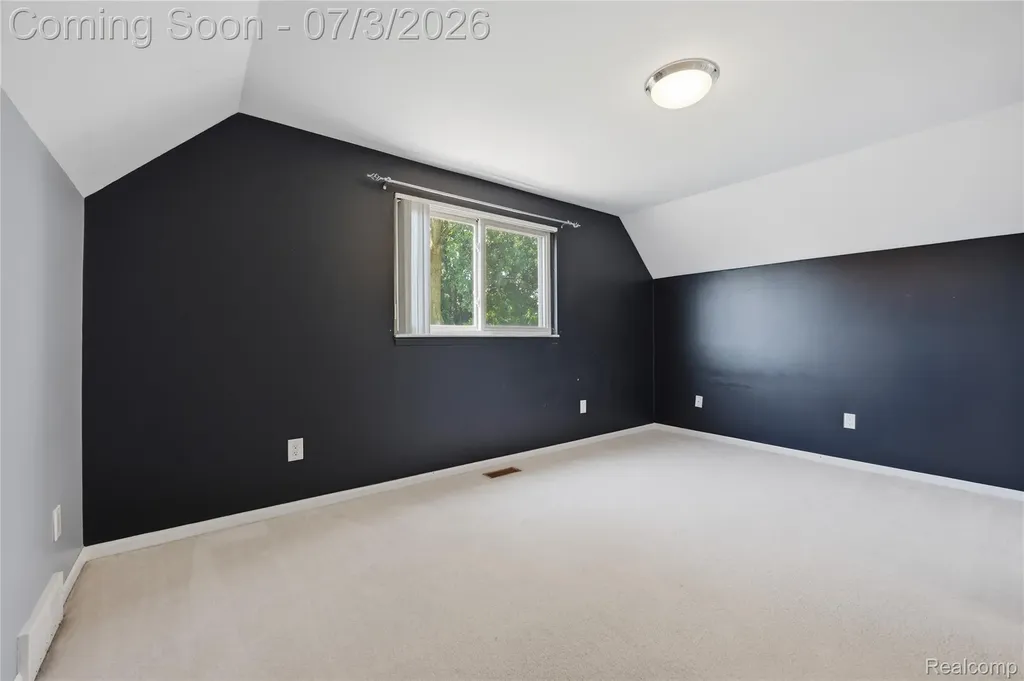 19714 Rosin Drive Clinton Charter Township MI 48038