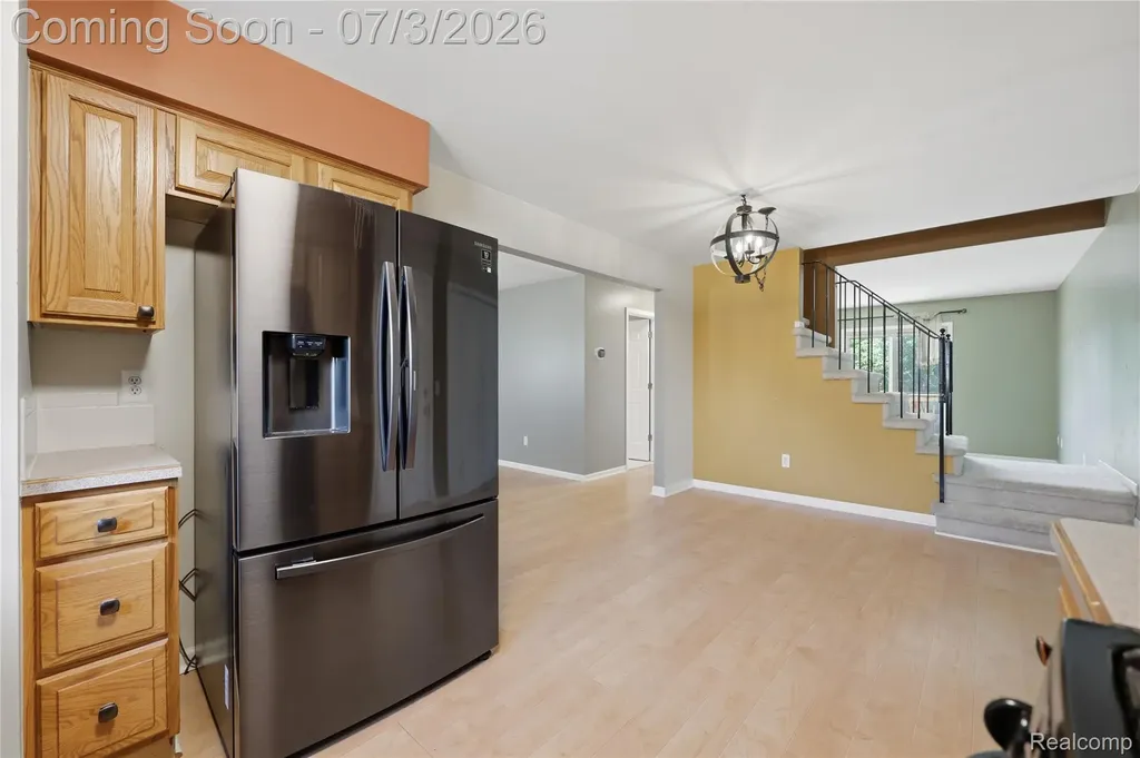 19714 Rosin Drive Clinton Charter Township MI 48038