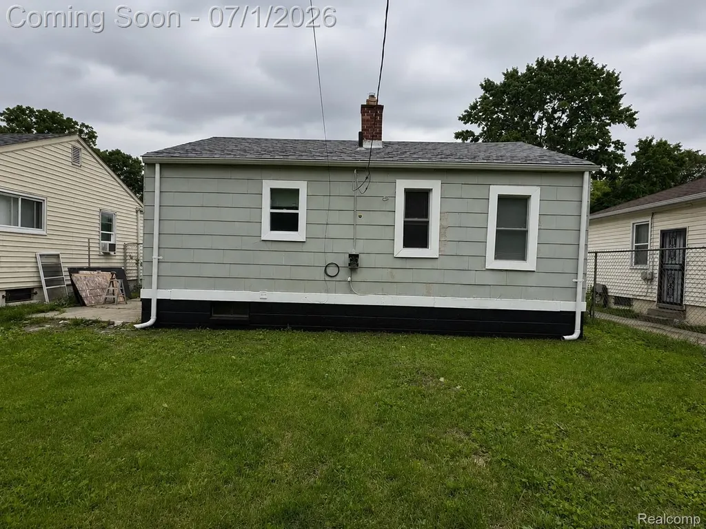 19457 Gilchrist Street Detroit City MI 48235