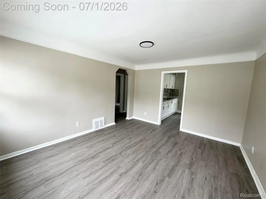 19457 Gilchrist Street Detroit City MI 48235