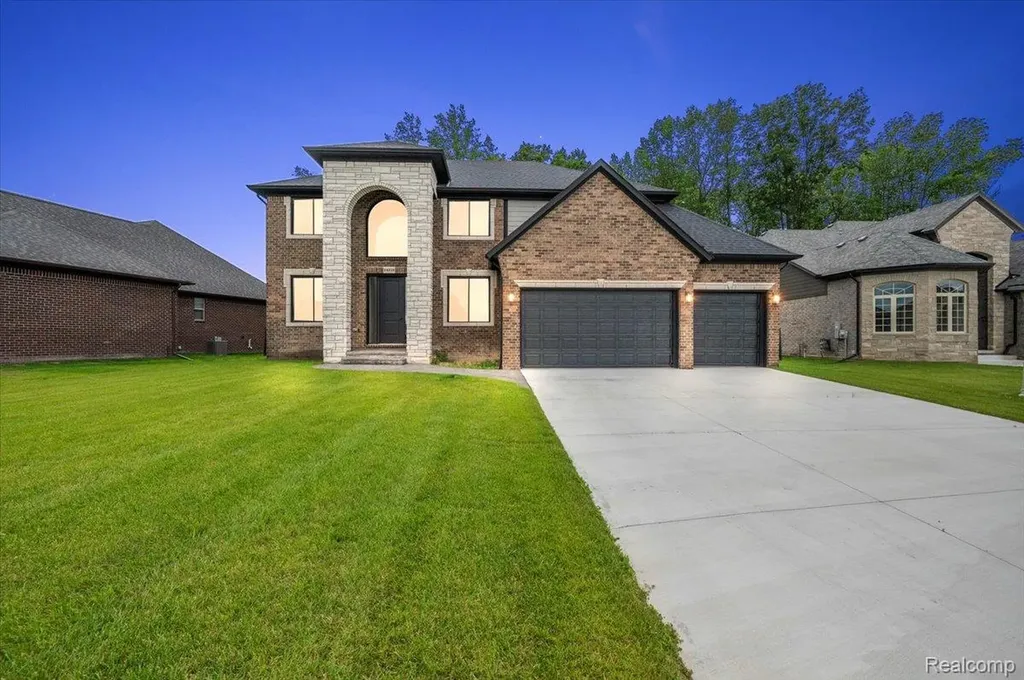 24318 Tullymore Drive Macomb Township MI 48042