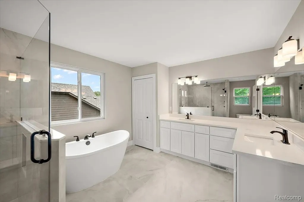 24318 Tullymore Drive Macomb Township MI 48042