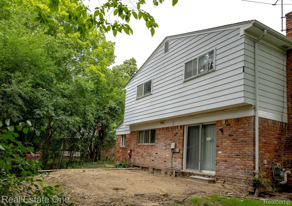 4259 Pinecroft Court West Bloomfield Charter Township MI 48322