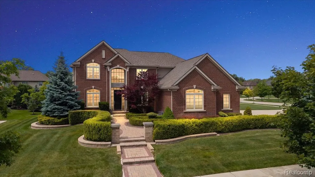 23001 Bentley Drive Lyon Charter Township MI 48167