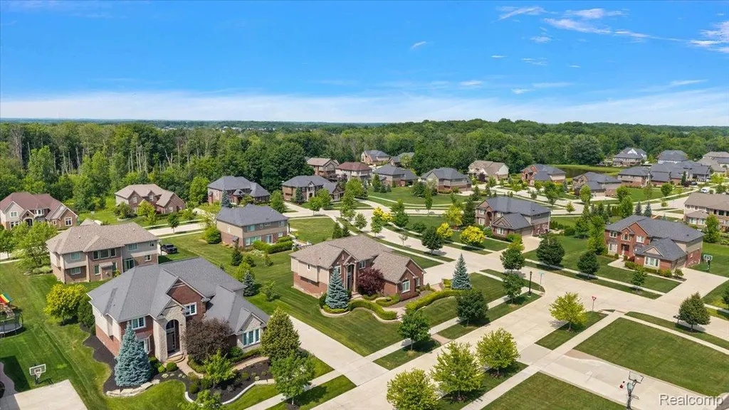 23001 Bentley Drive Lyon Charter Township MI 48167