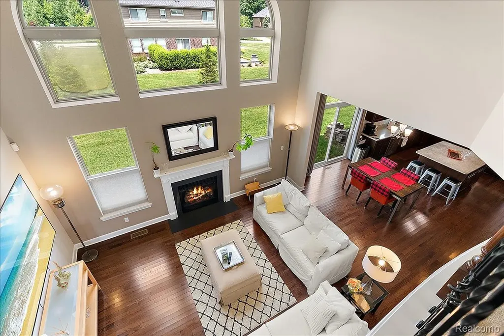 23001 Bentley Drive Lyon Charter Township MI 48167