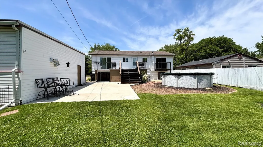 20385 Empire Street Taylor City MI 48180