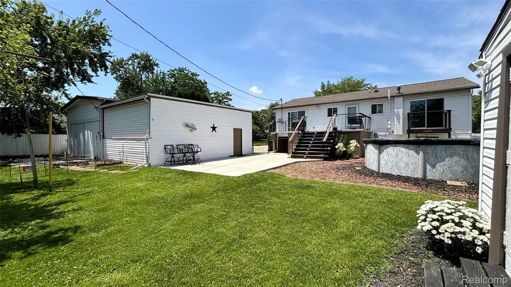 20385 Empire Street Taylor City MI 48180