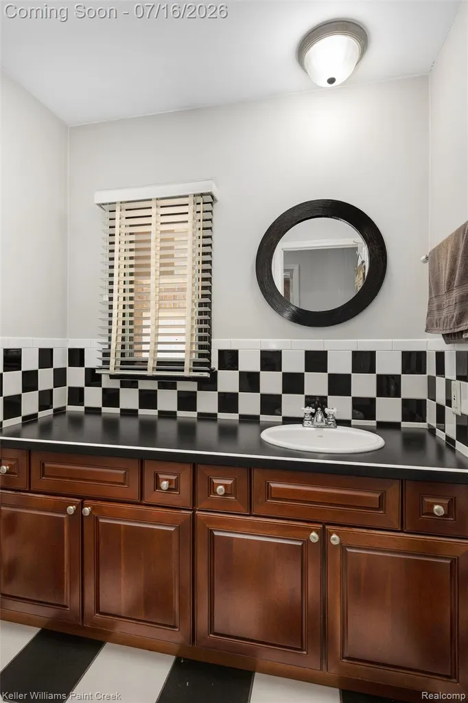 5408 Coral Ridge Drive Grand Blanc City MI 48439