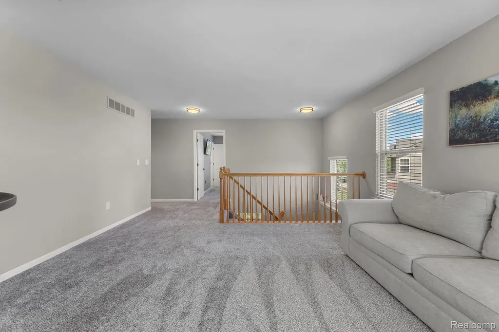 981 Coventry Court Oxford Charter Township MI 48371