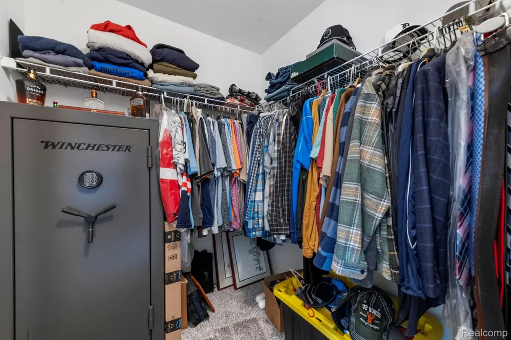 981 Coventry Court Oxford Charter Township MI 48371