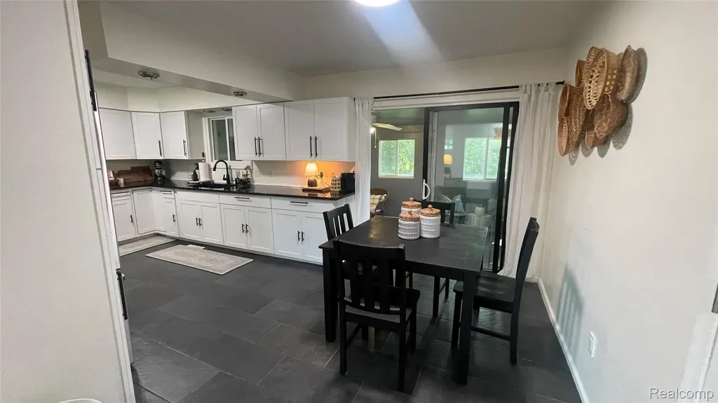 2966 Burlington Drive Buena Vista Charter Township MI 48601