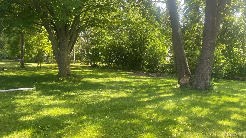 2966 Burlington Drive Buena Vista Charter Township MI 48601