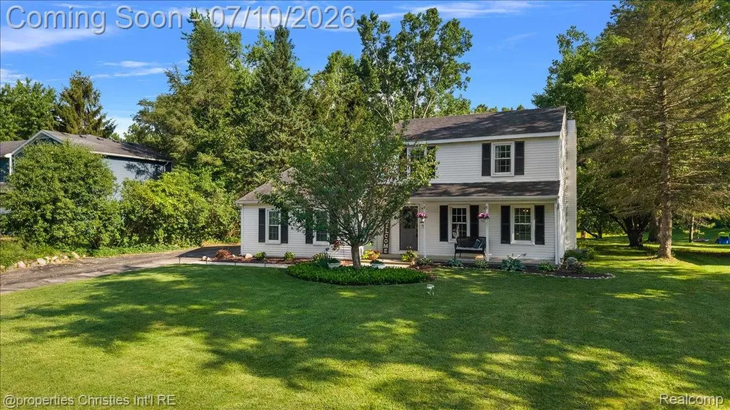 60629 Town Square Street Lyon Charter Township MI 48165