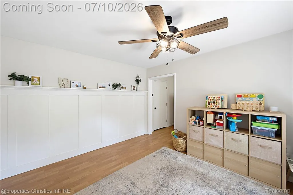 60629 Town Square Street Lyon Charter Township MI 48165
