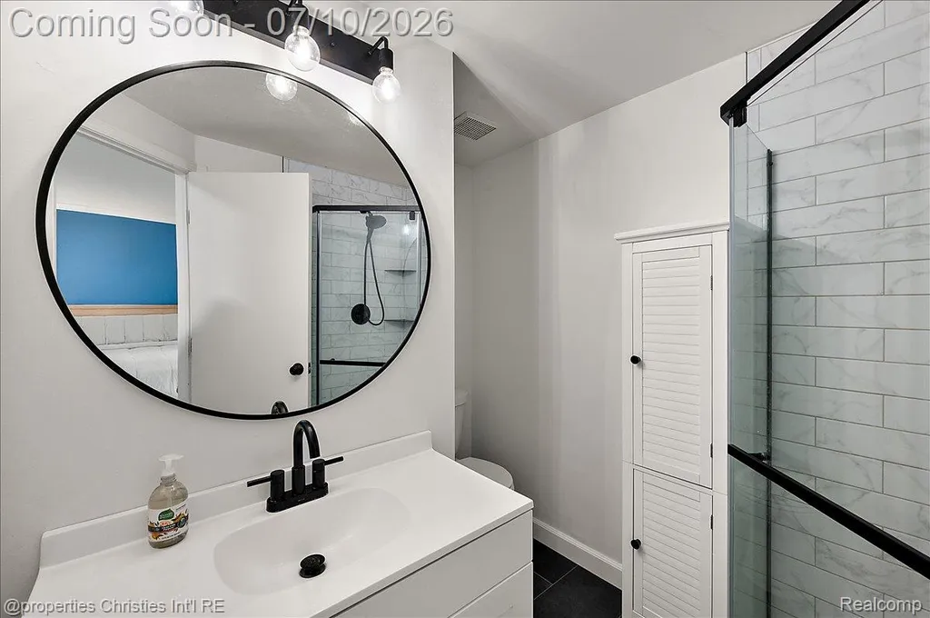 60629 Town Square Street Lyon Charter Township MI 48165