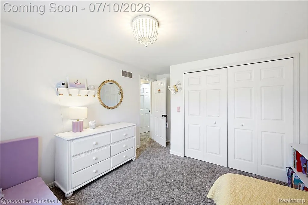 60629 Town Square Street Lyon Charter Township MI 48165