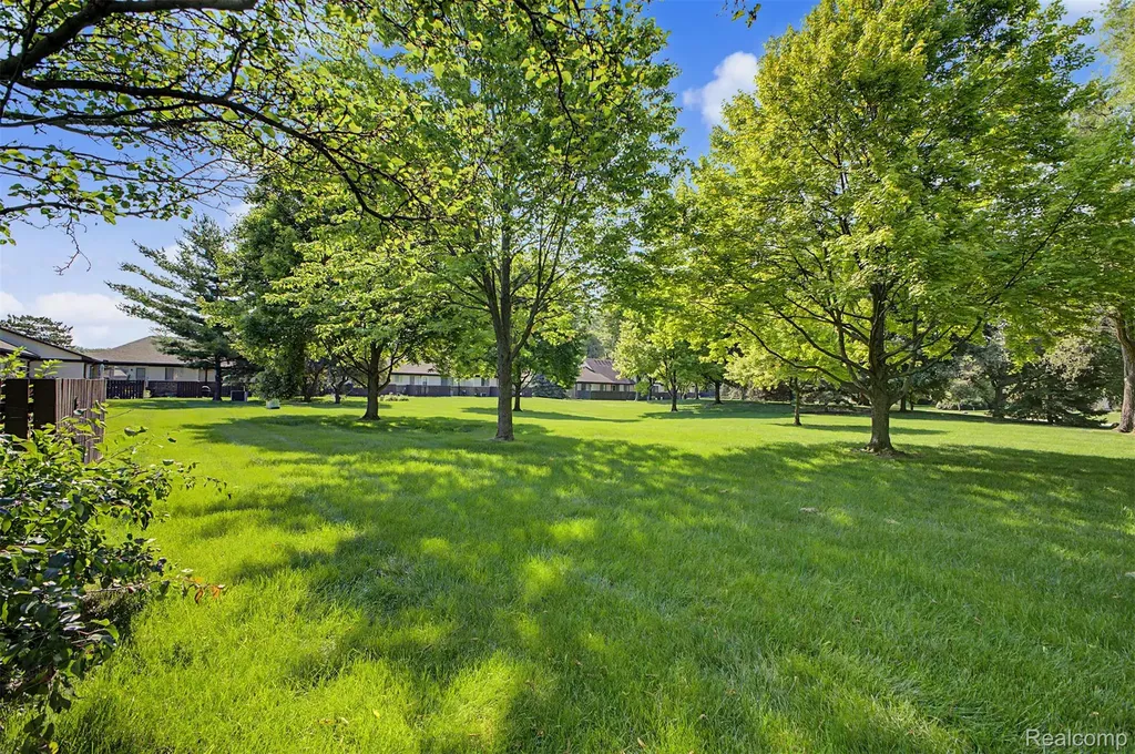 3627 Heritage Parkway Dearborn City MI 48124