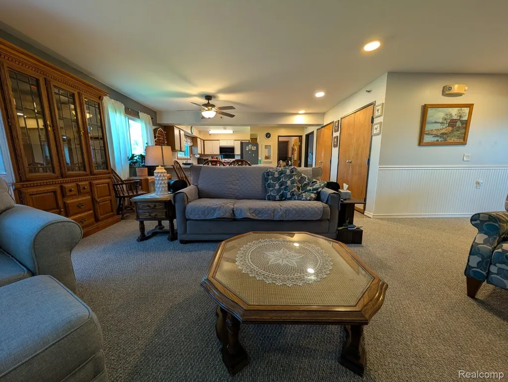 6237 Virginia Street Cass City Village MI 48726