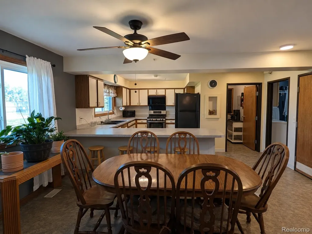 6237 Virginia Street Cass City Village MI 48726