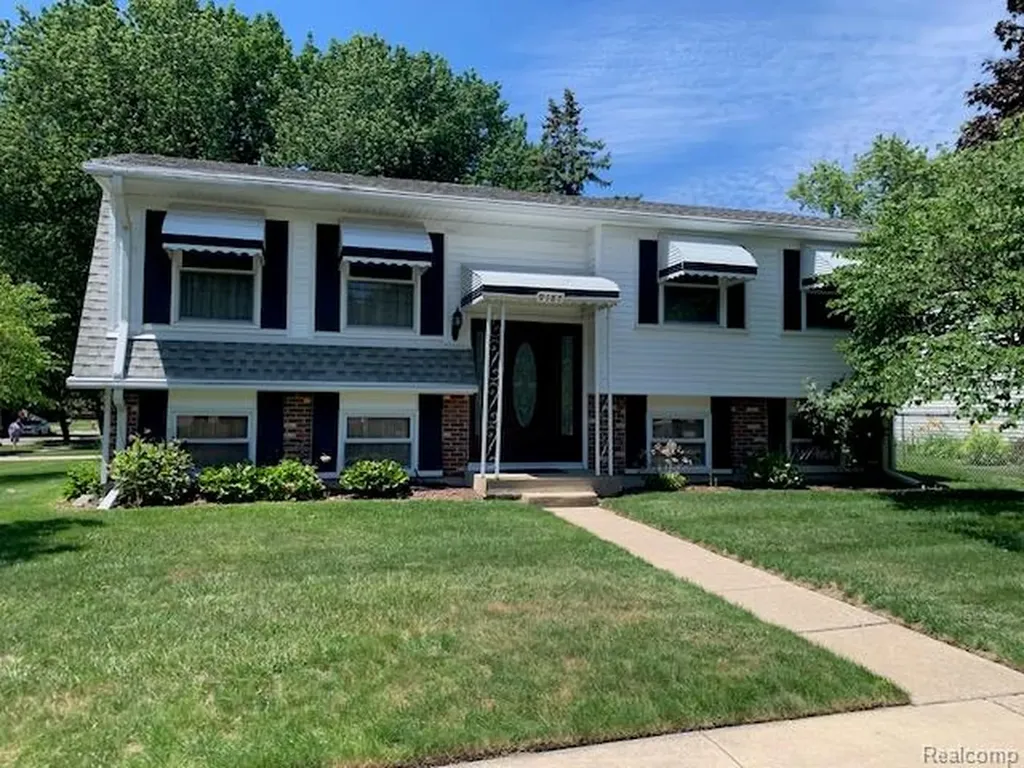 9187 Sheldon Plymouth Charter Township MI 48170