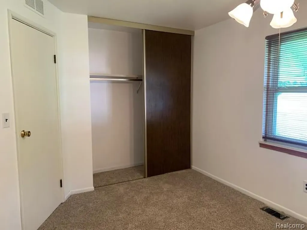 9187 Sheldon Plymouth Charter Township MI 48170