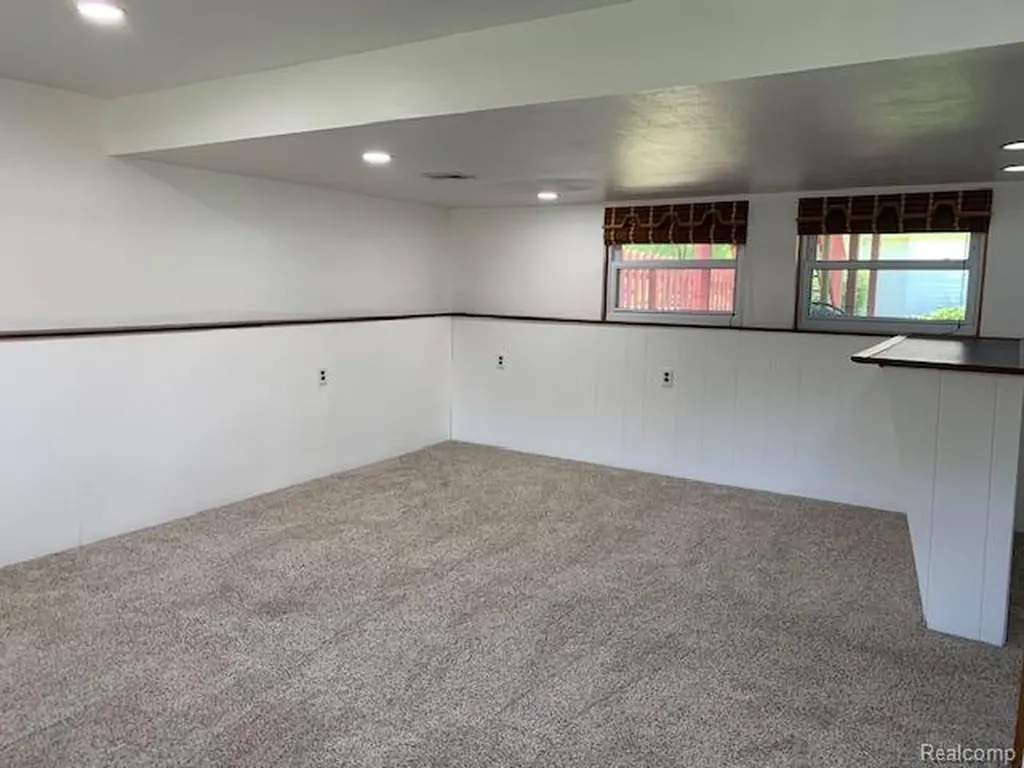9187 Sheldon Plymouth Charter Township MI 48170