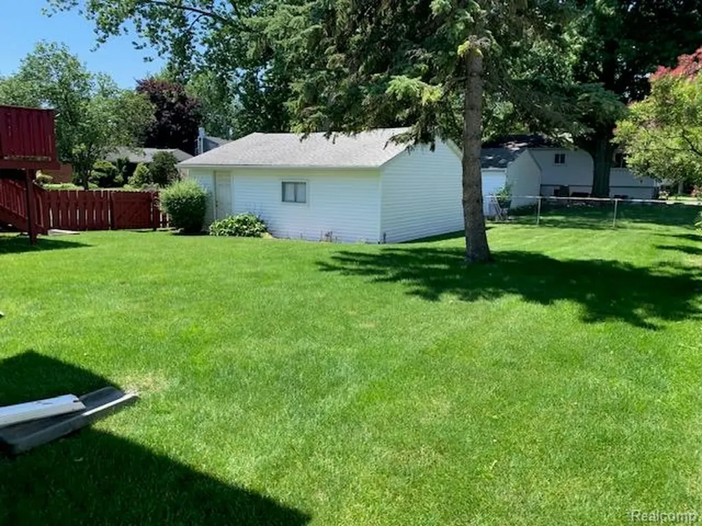 9187 Sheldon Plymouth Charter Township MI 48170