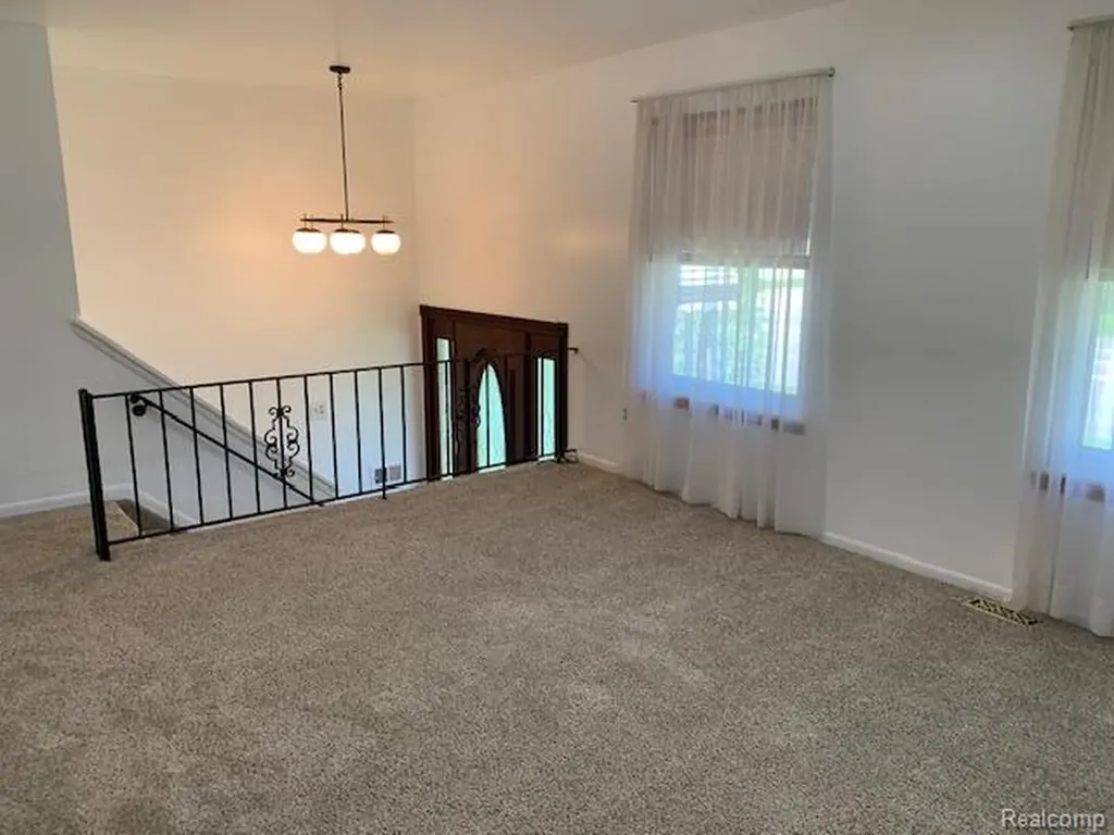 9187 Sheldon Plymouth Charter Township MI 48170