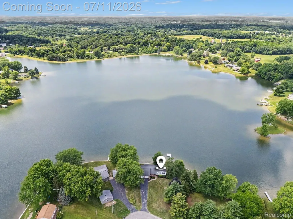 3257 Sandy Shore Drive Metamora Township MI 48455