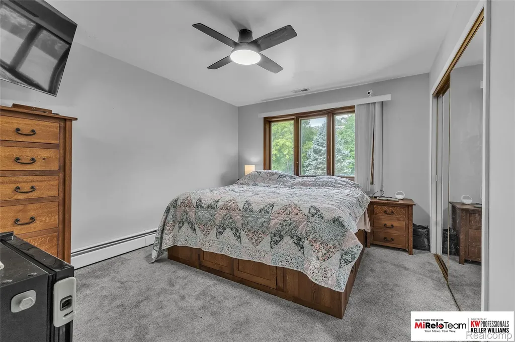 9844 Pine Knob Road Independence Charter Township MI 48348