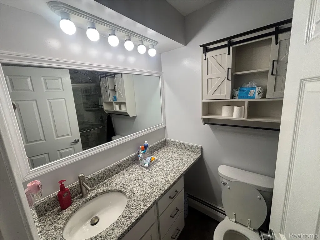 9844 Pine Knob Road Independence Charter Township MI 48348