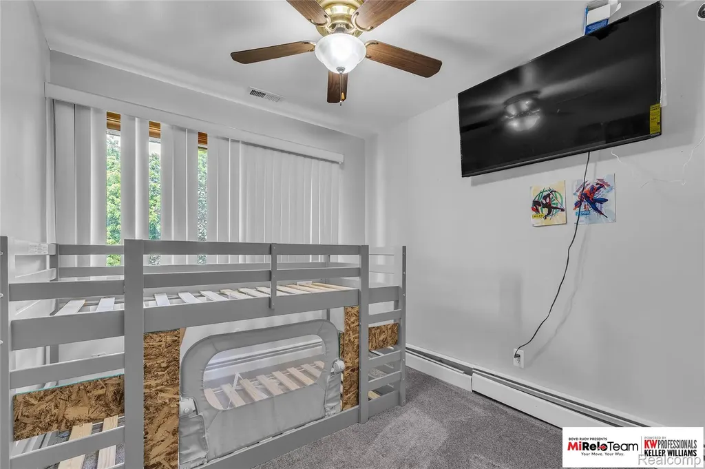 9844 Pine Knob Road Independence Charter Township MI 48348