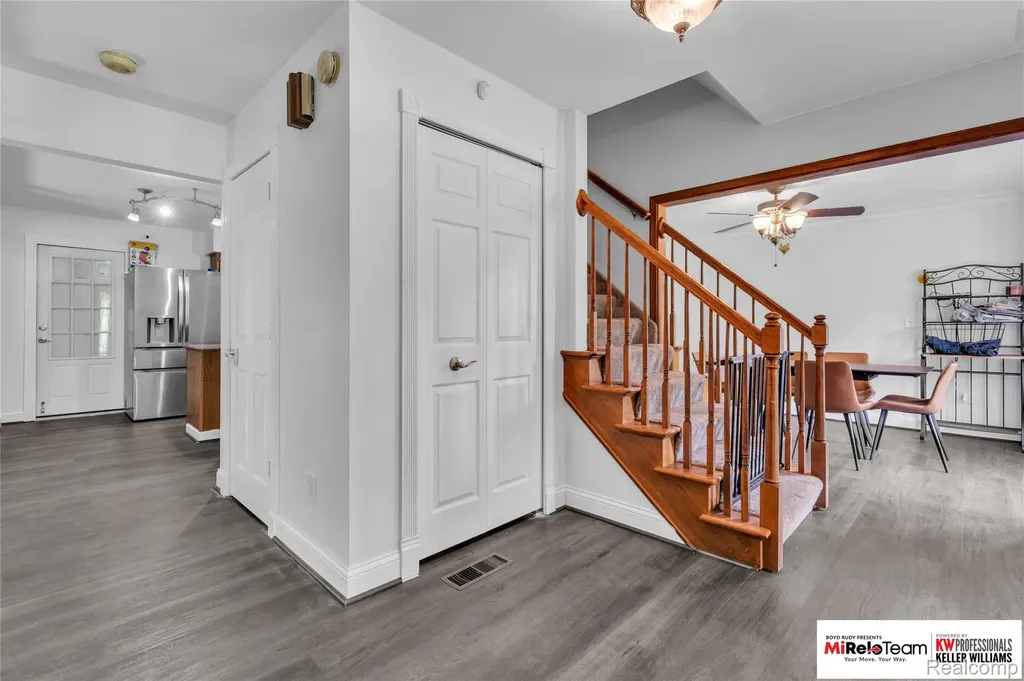 9844 Pine Knob Road Independence Charter Township MI 48348