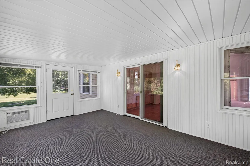 5128 Queensway Marion Township MI 48843
