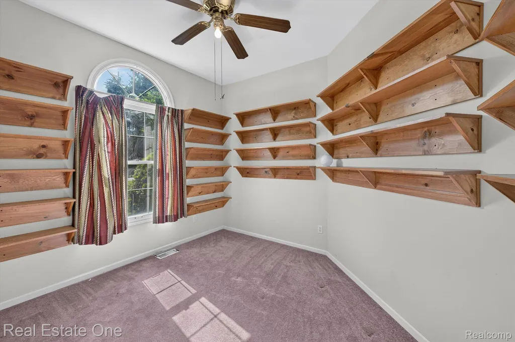 5128 Queensway Marion Township MI 48843