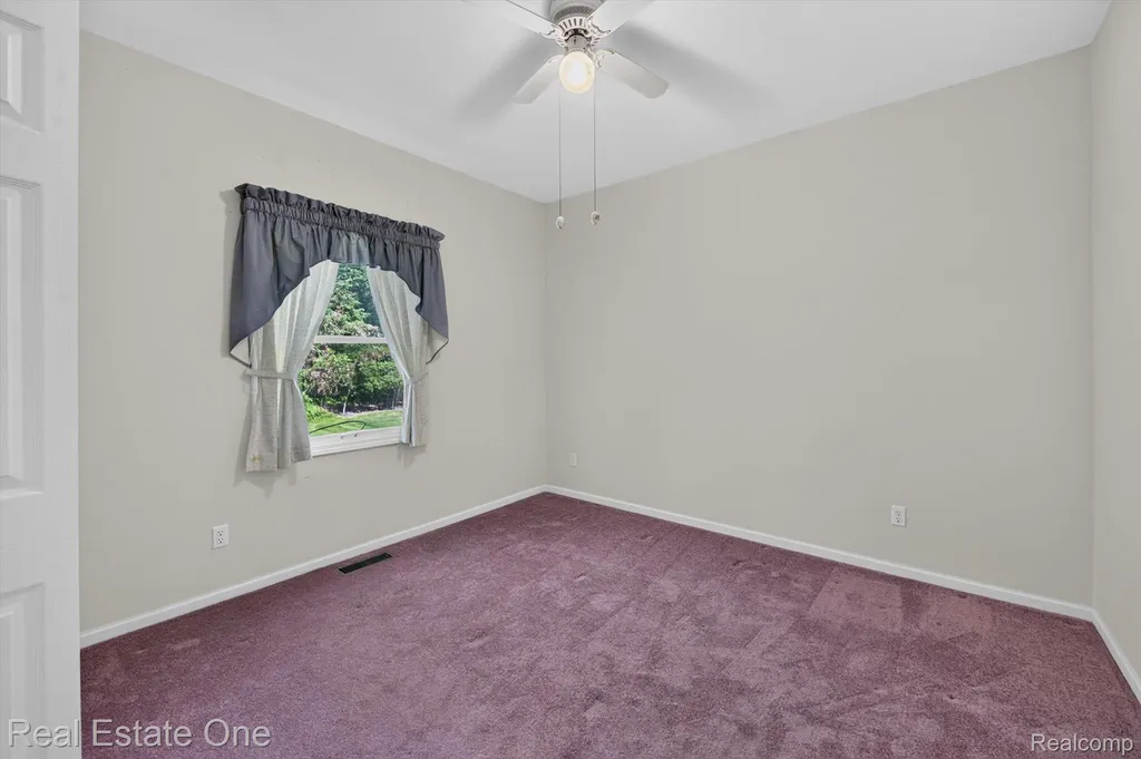 5128 Queensway Marion Township MI 48843