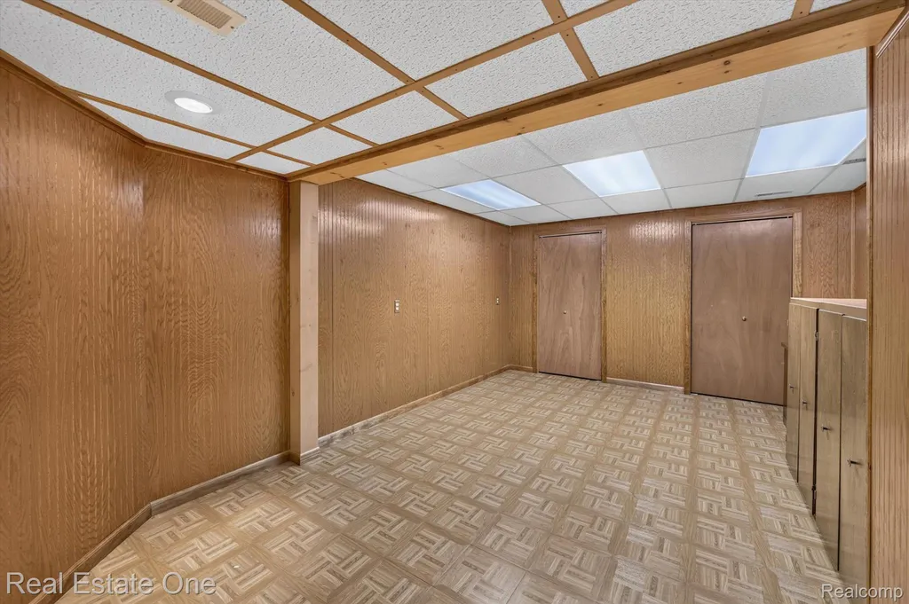 5128 Queensway Marion Township MI 48843
