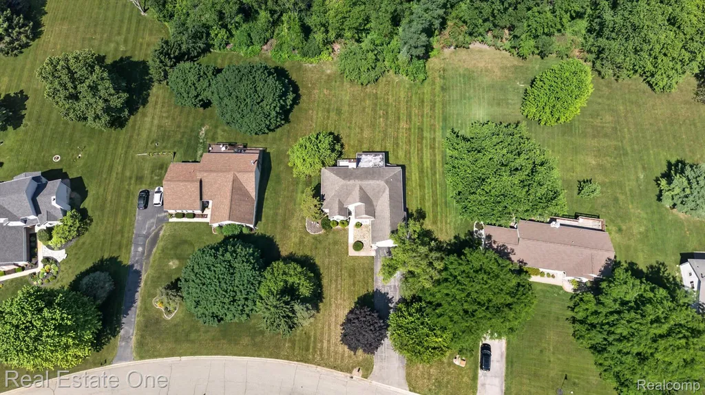 5128 Queensway Marion Township MI 48843