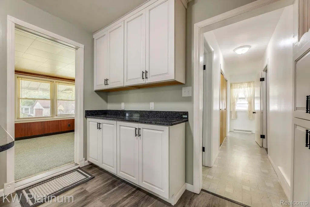 5930 Gratiot Avenue St. Clair Township MI 48079