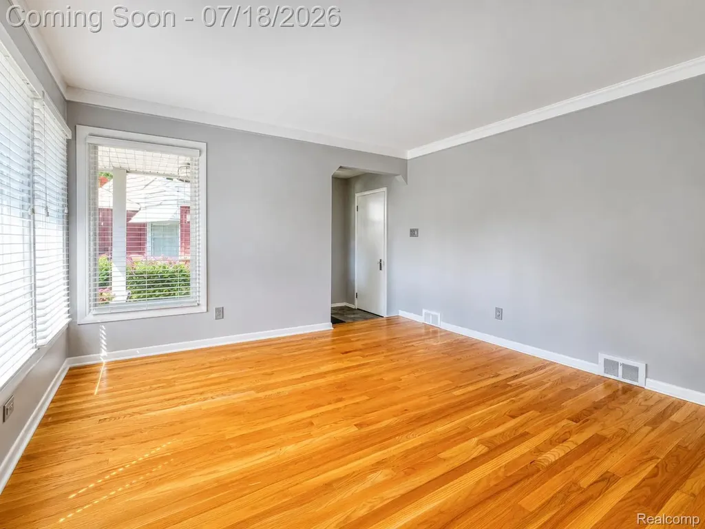 3014 Sylvan Drive Royal Oak City MI 48073