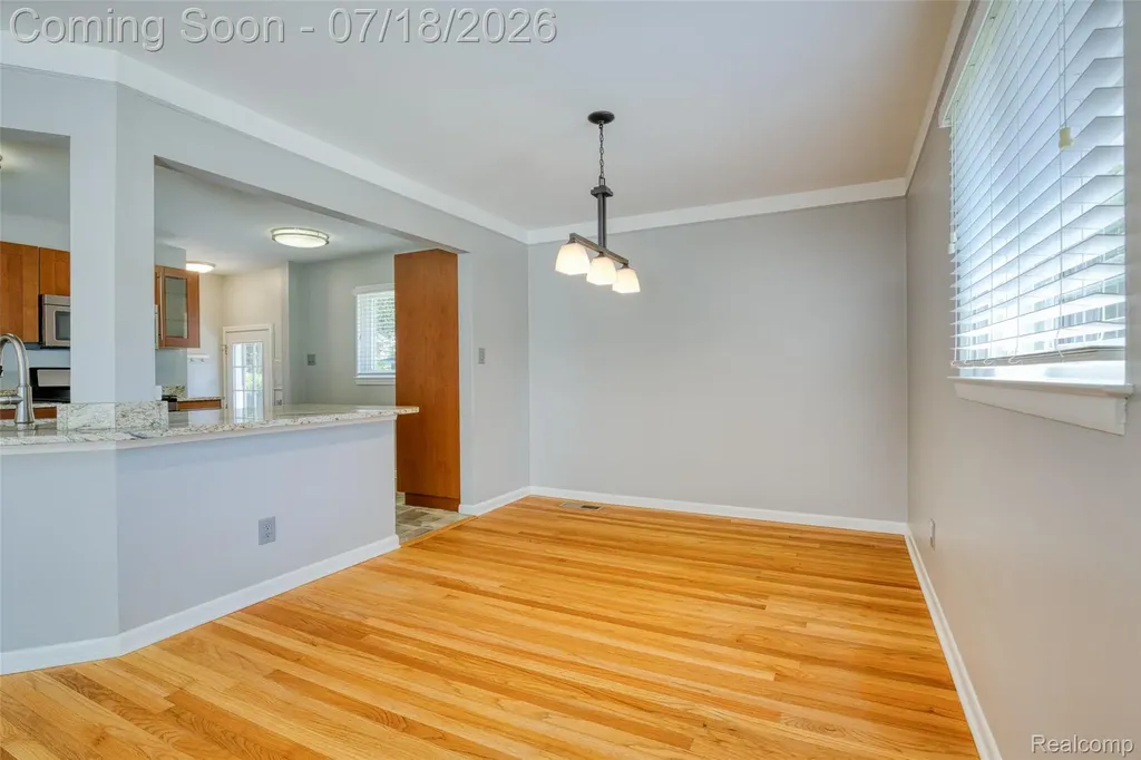 3014 Sylvan Drive Royal Oak City MI 48073