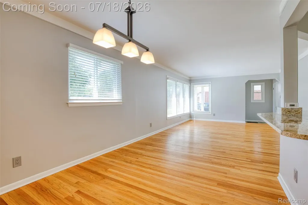 3014 Sylvan Drive Royal Oak City MI 48073