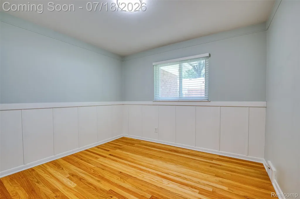 3014 Sylvan Drive Royal Oak City MI 48073