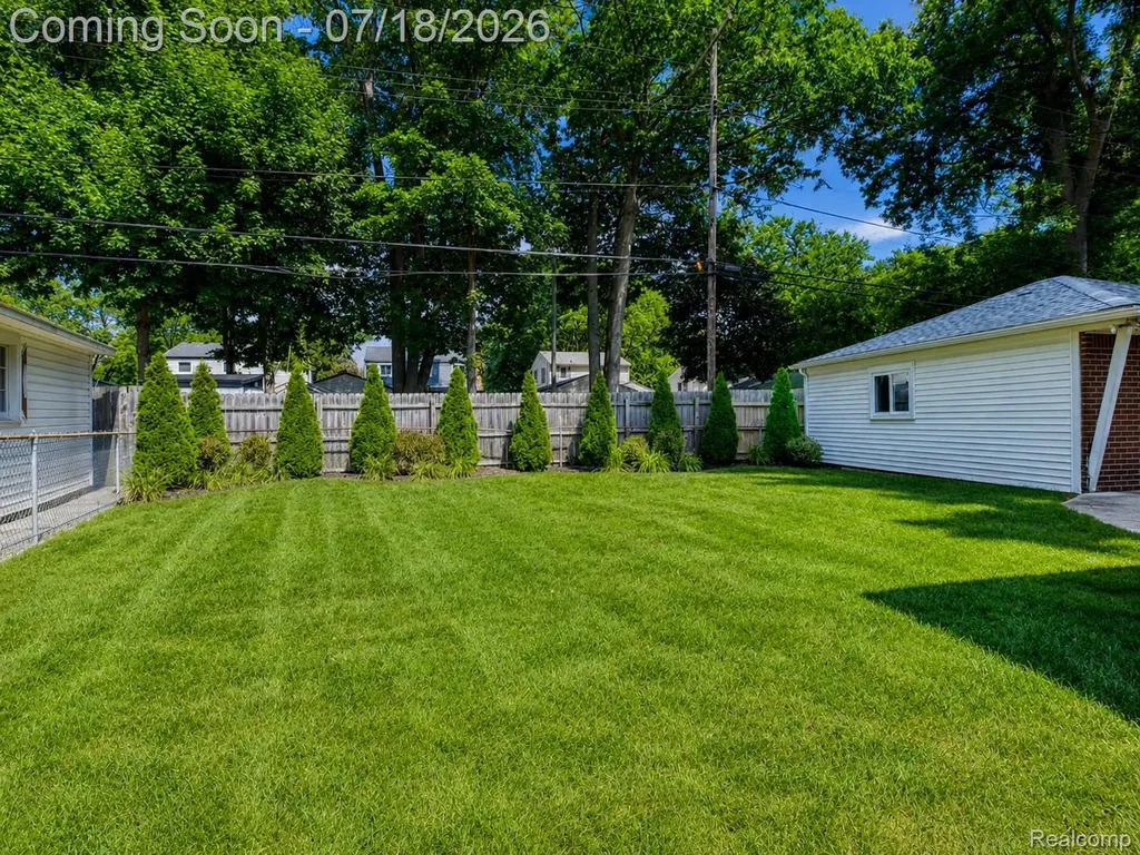 3014 Sylvan Drive Royal Oak City MI 48073