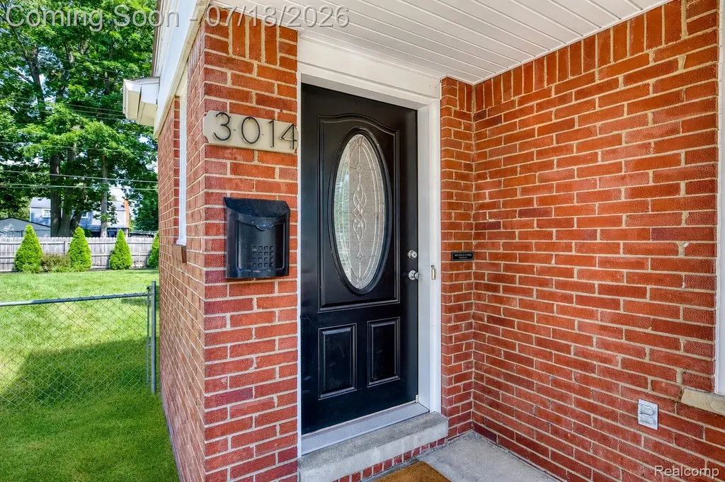 3014 Sylvan Drive Royal Oak City MI 48073